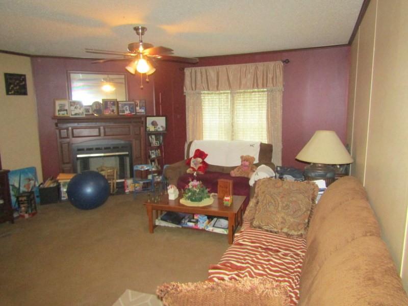 1541 S Sycamore Street, Crockett, Texas image 10