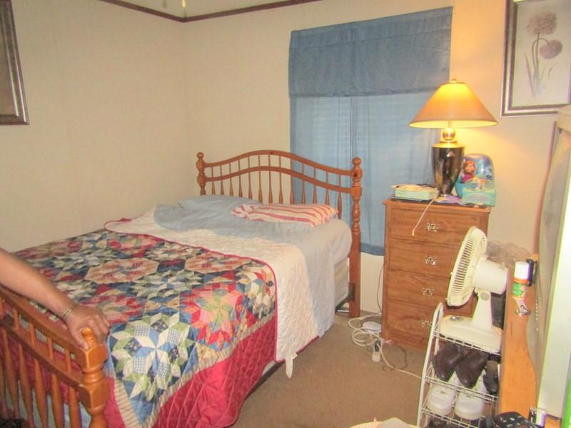 1541 S Sycamore Street, Crockett, Texas image 17