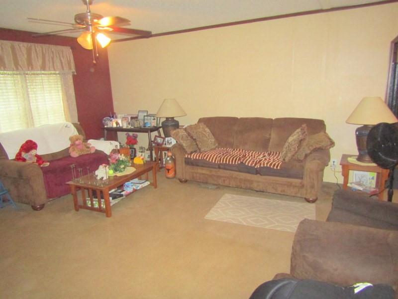 1541 S Sycamore Street, Crockett, Texas image 12