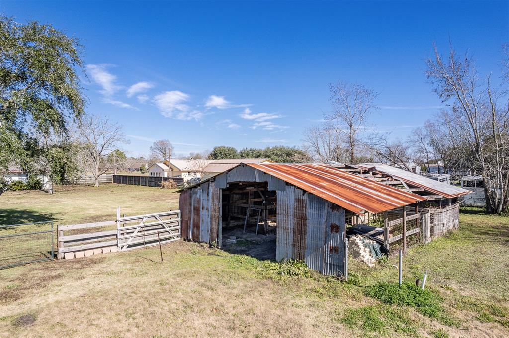 1510 E Archer Road, Baytown, Texas image 41