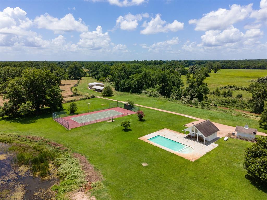 2908 Robichaux Road