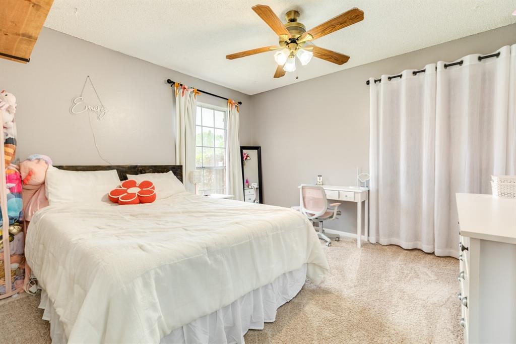 524 Daffodil Street, Lake Jackson, Texas image 22