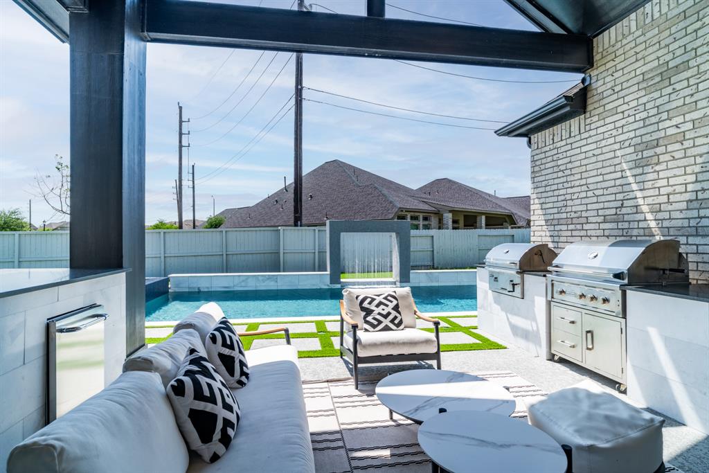 2203 Fenn Dale Court, Richmond, Texas image 11