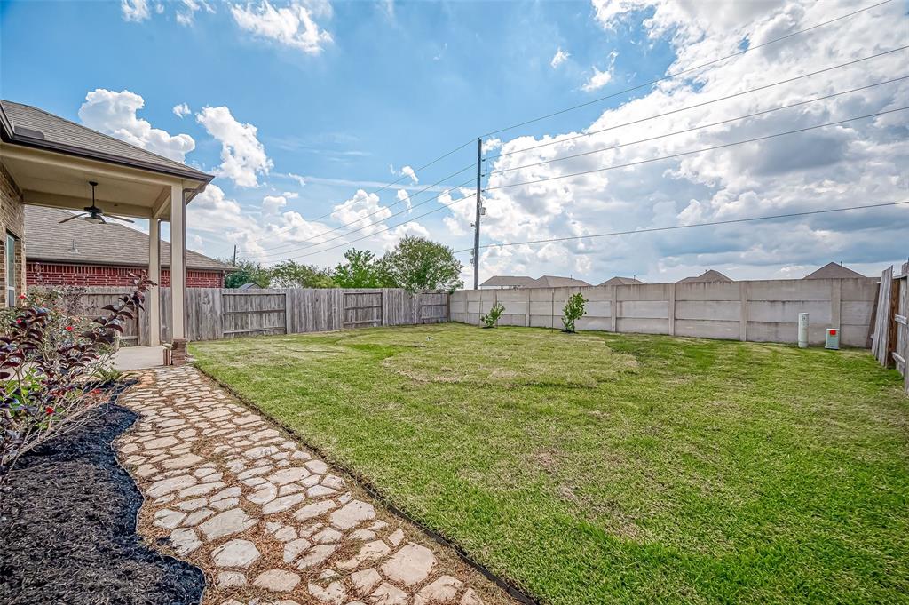 20619 Cactus Lake Lane, Richmond, Texas image 36