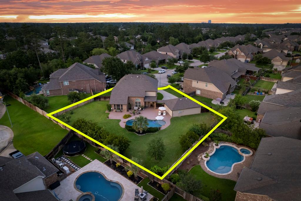 6871 Adrienne Arbor Drive, Spring, Texas image 4