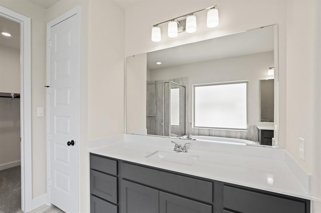 18511 Wolf Mountain Lane, Cypress, Texas image 30