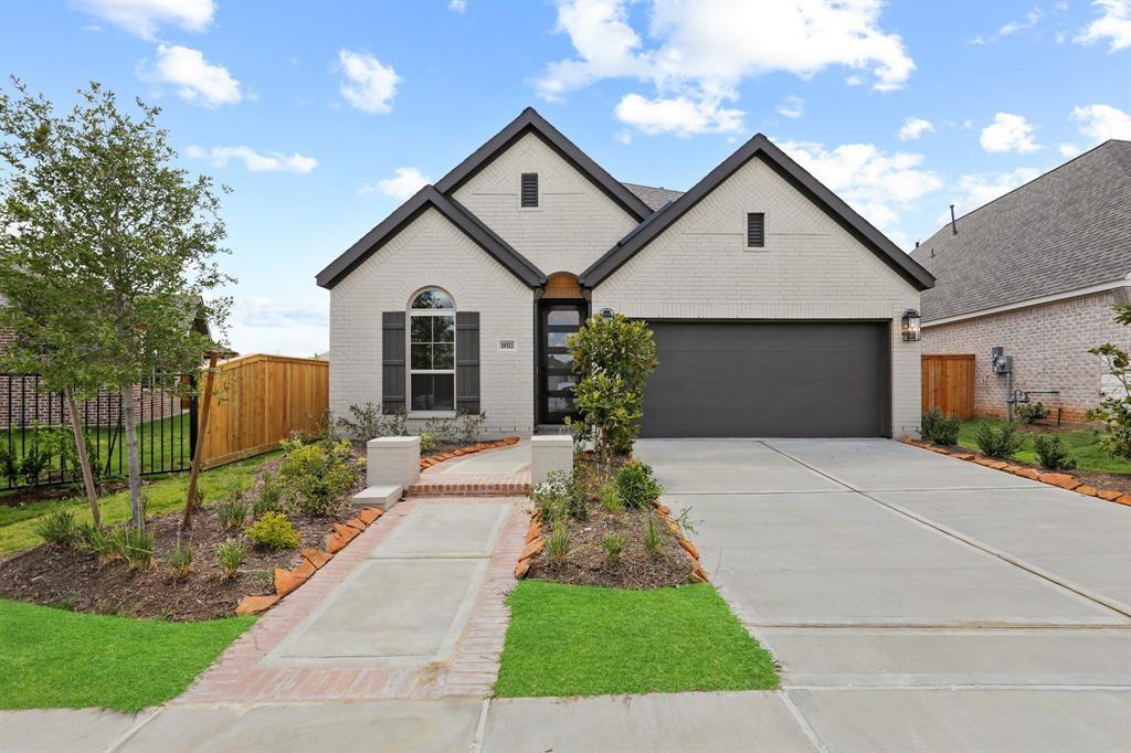 18511 Wolf Mountain Lane
