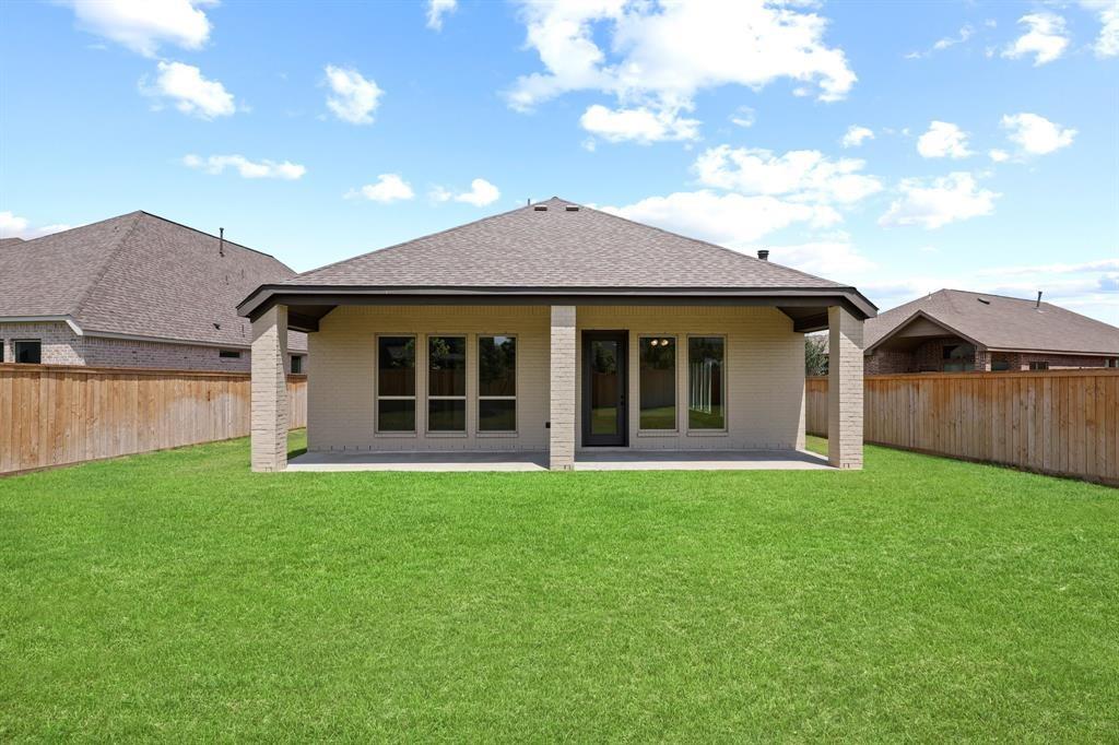 18511 Wolf Mountain Lane, Cypress, Texas image 33