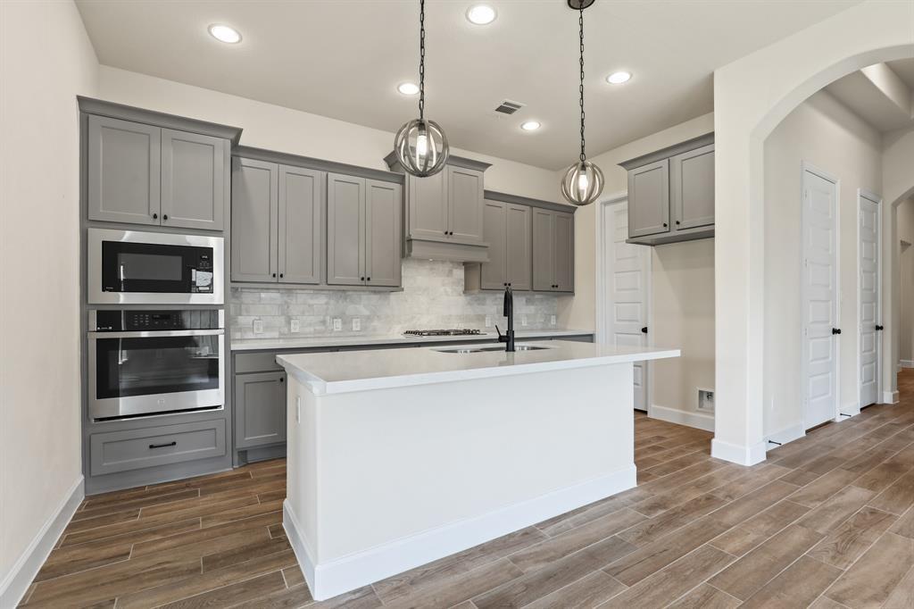 18511 Wolf Mountain Lane, Cypress, Texas image 22