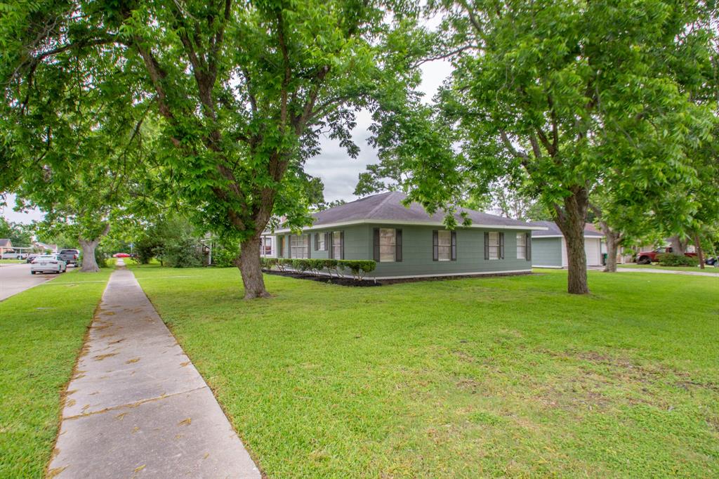 2306 Florida Street, Baytown, Texas image 3