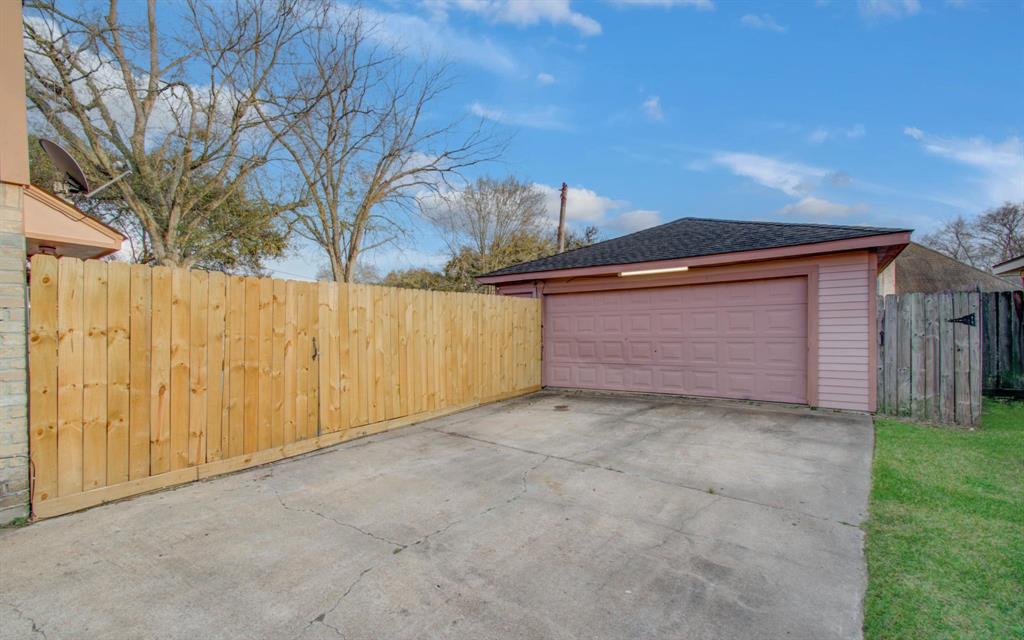 15623 Ensenada Drive, Houston, Texas image 43