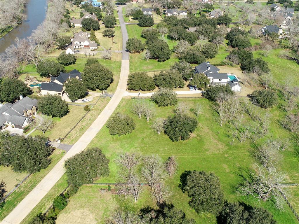 4402 Upper Oxbow Trace, Fulshear, Texas image 4