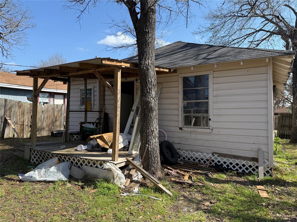 1304 Wellington Avenue, Bryan, Texas image 8