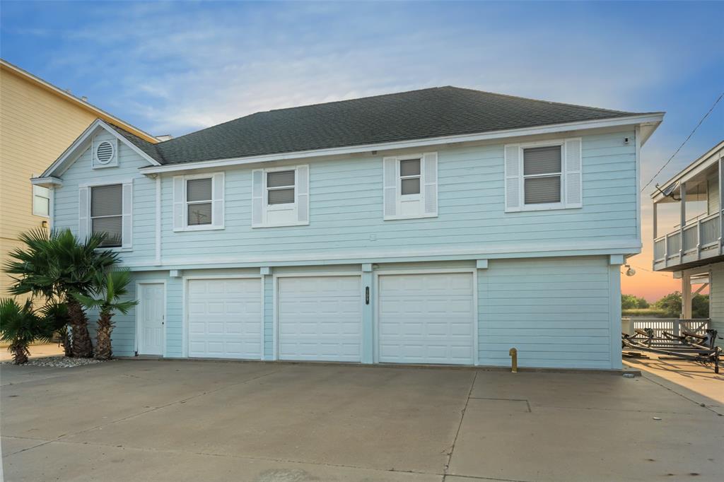 109 Fm-2031, Matagorda, Texas image 1