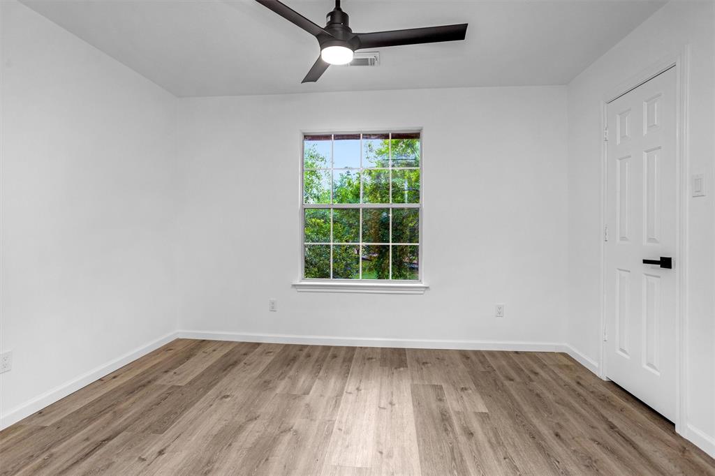 42 E Stedhill Loop, The Woodlands, Texas image 31