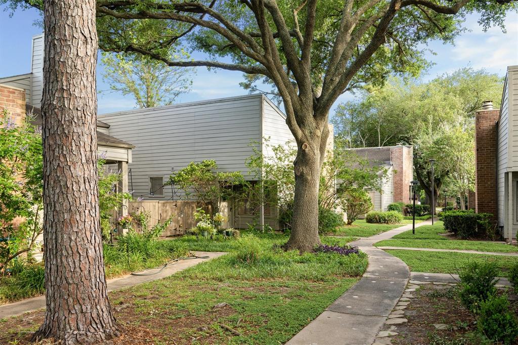 11607 Lakeside Place Drive, Houston, Texas image 20