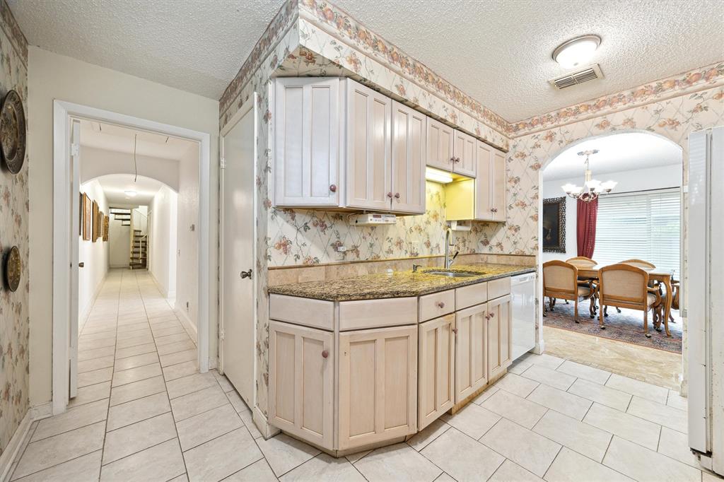 11607 Lakeside Place Drive, Houston, Texas image 10