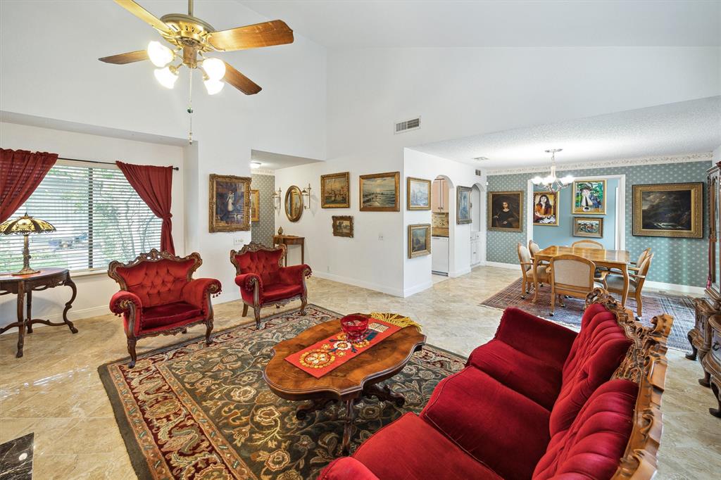 11607 Lakeside Place Drive, Houston, Texas image 3