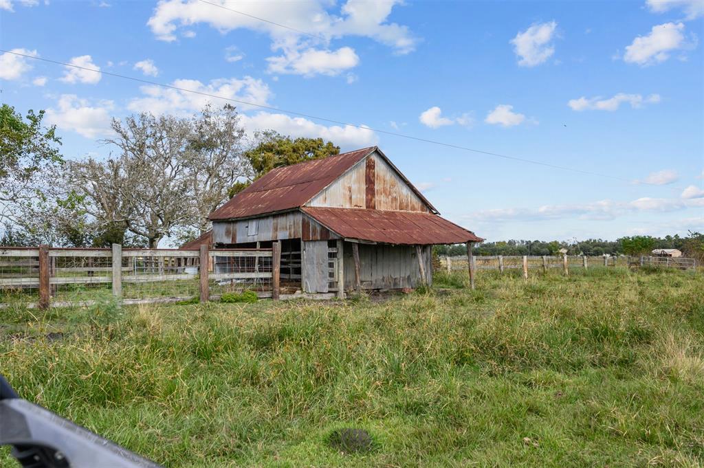 15525 Hurta Road, Needville, Texas image 2