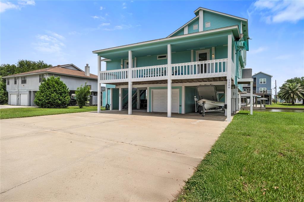 1200 Waterways Drive