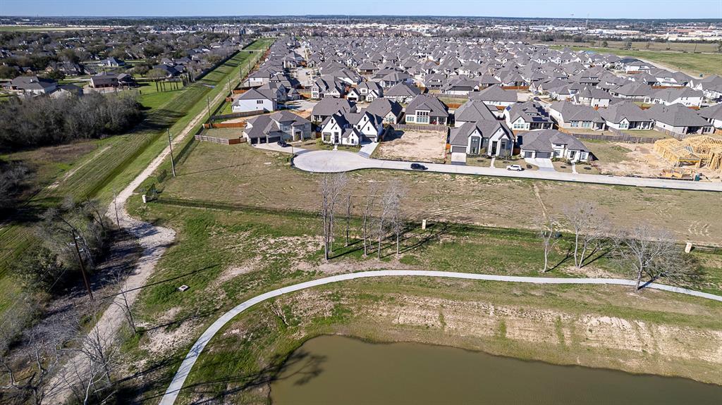 18407 Symons Branch Court, Cypress, Texas image 5
