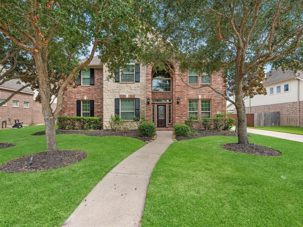 12603 Fall Branch Lane, Pearland, Texas image 1