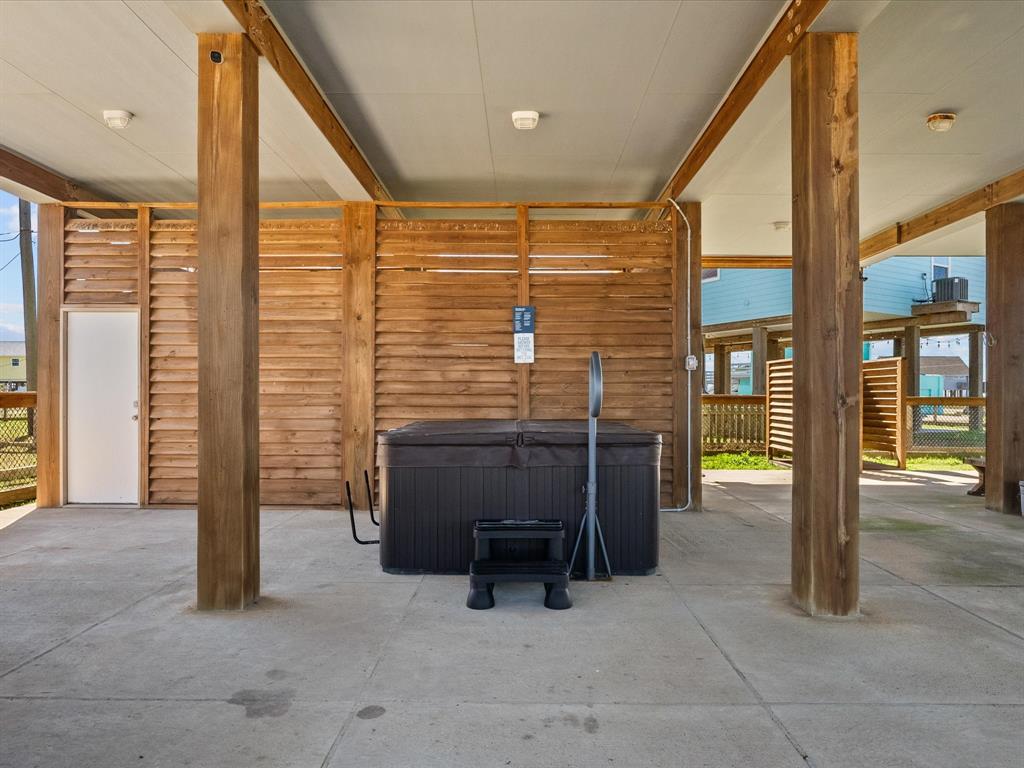 1922 Blue Water Highway, Surfside Beach, Texas image 43