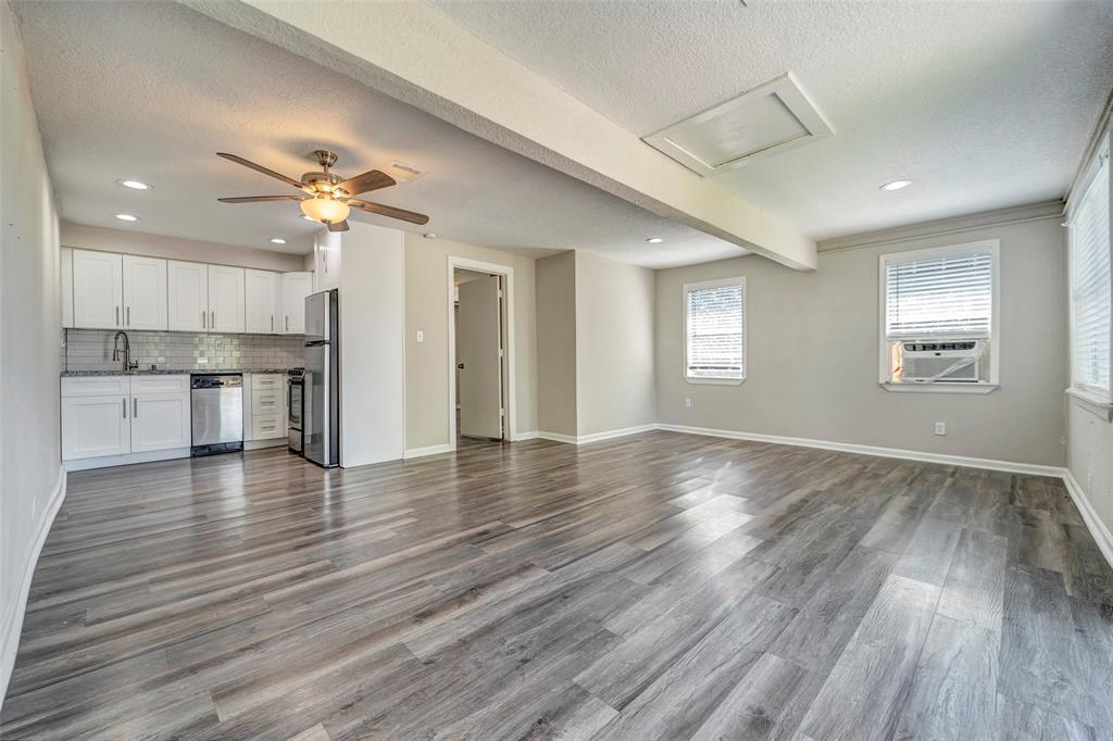 7506 Bluebonnet Street, Pearland, Texas image 23