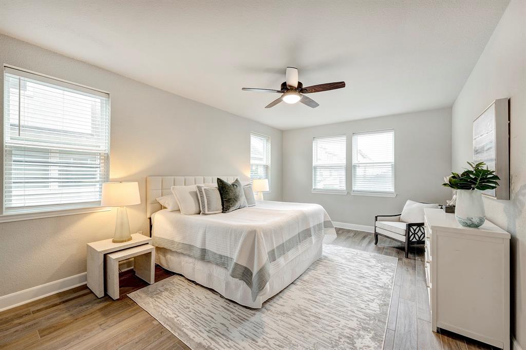 6804 Westview Drive #2206, Houston, Texas image 10