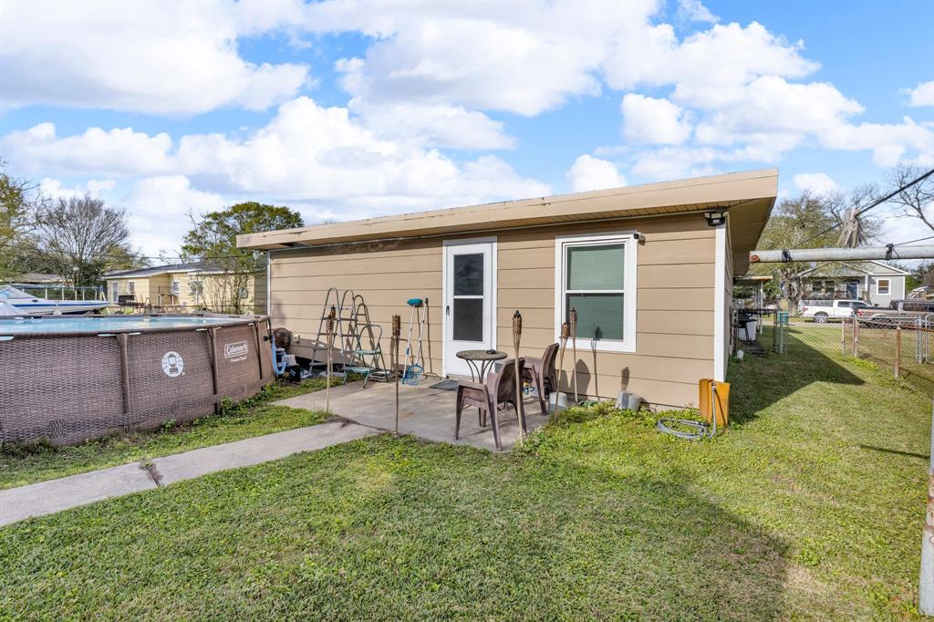 1413 Merry Lane, La Marque, Texas image 16