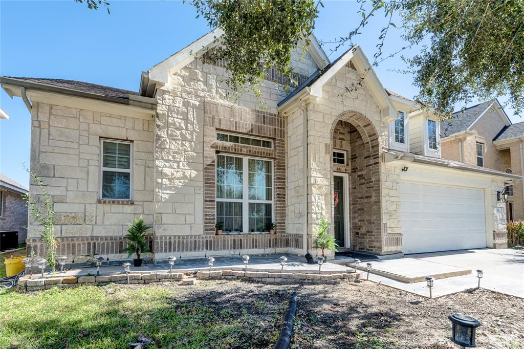 8719 Sunrise Terrace Lane, Richmond, Texas image 3