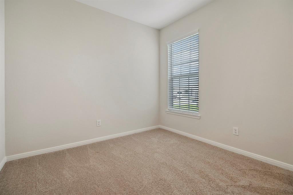16437 Blossom Grove Drive, Conroe, Texas image 11