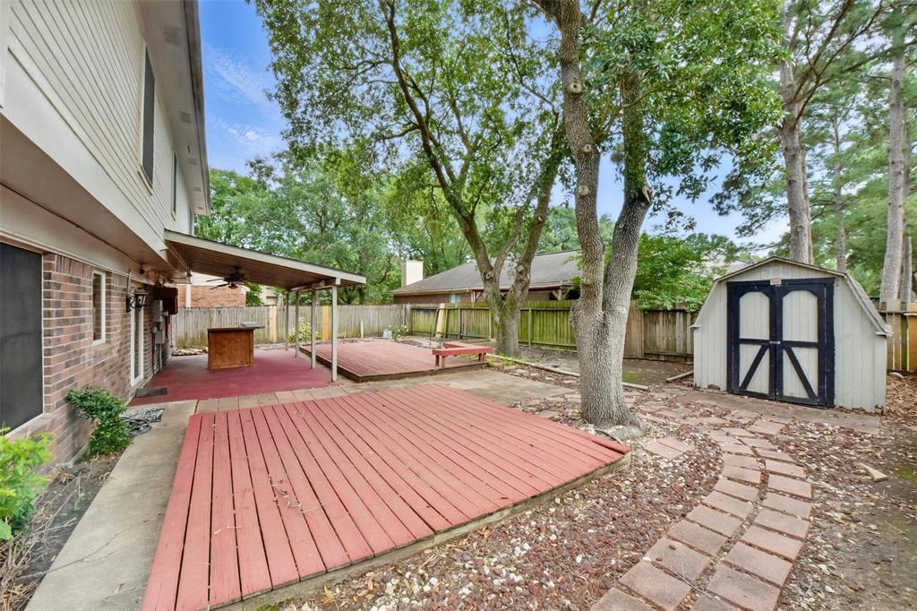17111 Bayou Bluff Court Court, Spring, Texas image 37