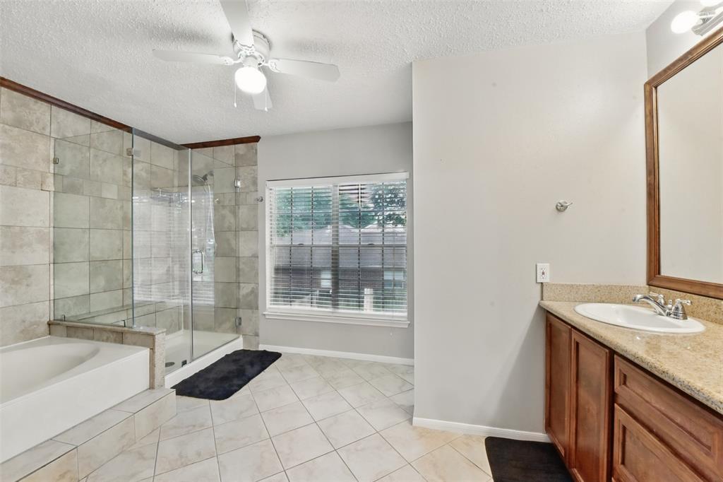 17111 Bayou Bluff Court Court, Spring, Texas image 31