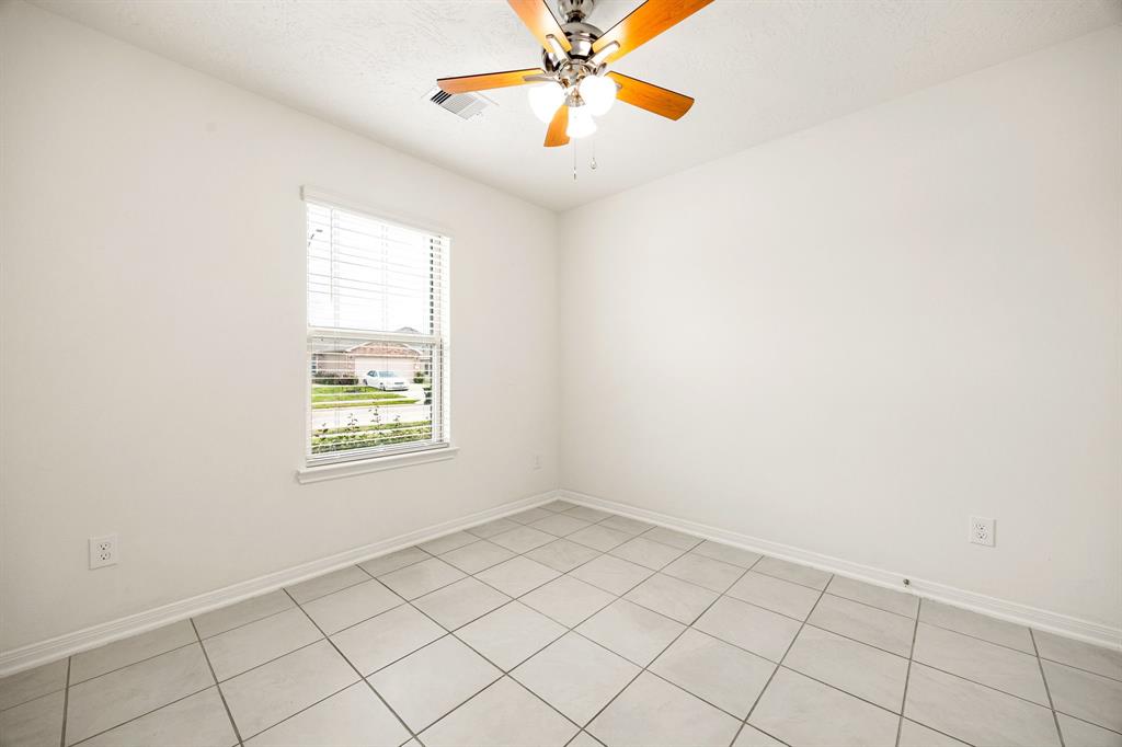 539 Broken Boulder Street, Magnolia, Texas image 15