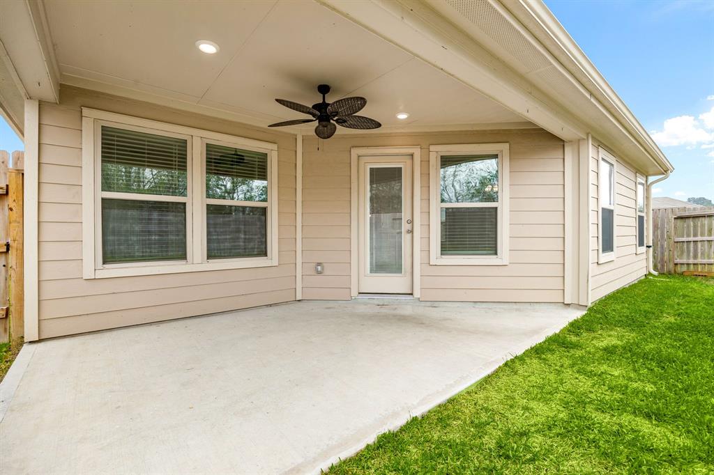539 Broken Boulder Street, Magnolia, Texas image 21