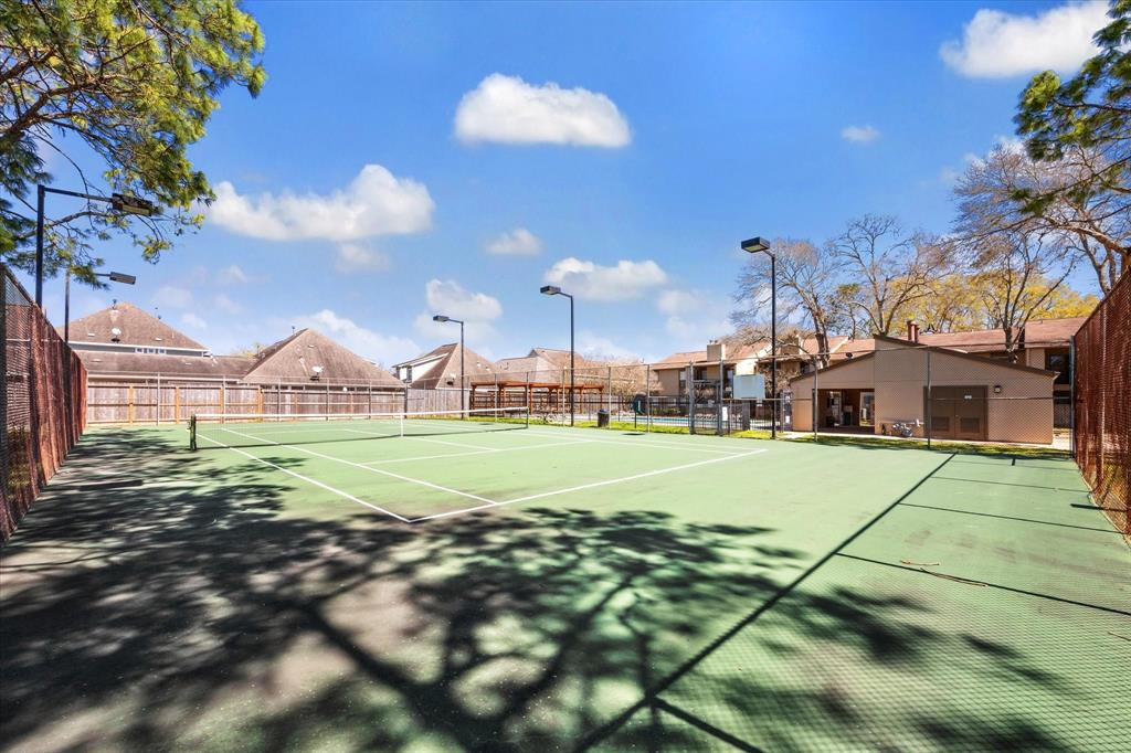 3300 Pebblebrook Drive #6, Seabrook, Texas image 20
