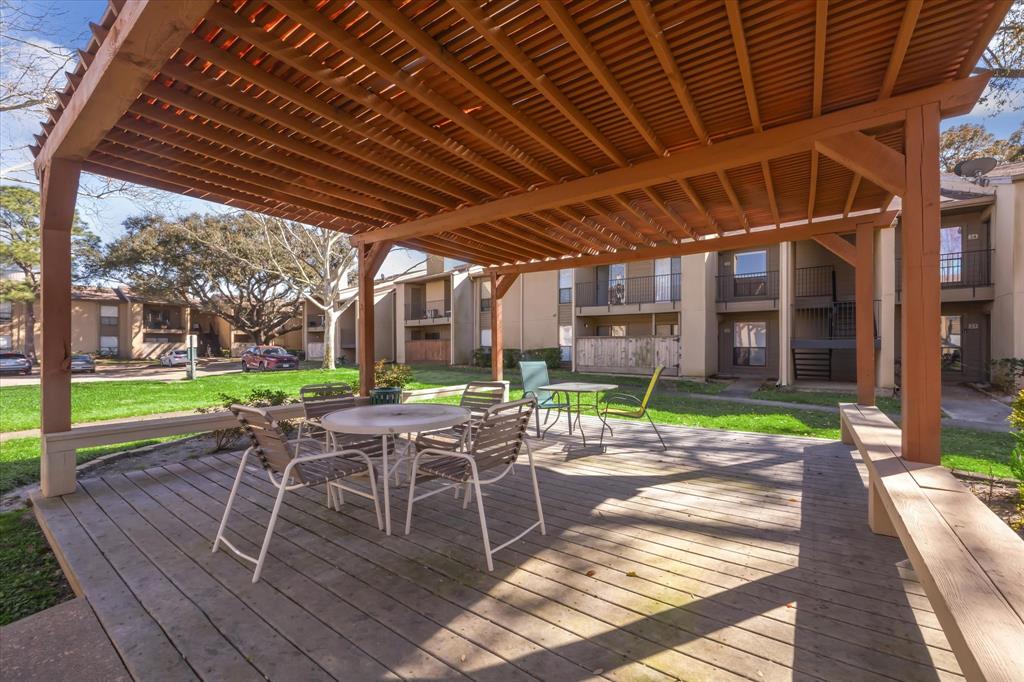 3300 Pebblebrook Drive #6, Seabrook, Texas image 19