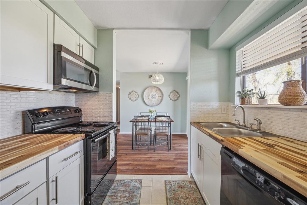 3300 Pebblebrook Drive #6, Seabrook, Texas image 3