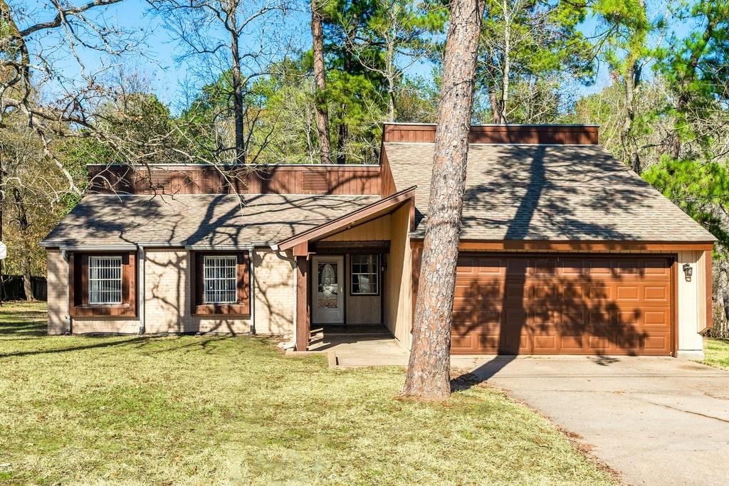 148 N Lake Drive, Livingston, Texas image 1