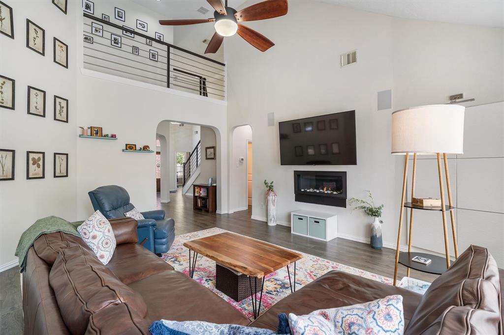 112 Grand Creek Drive, League City, Texas image 10