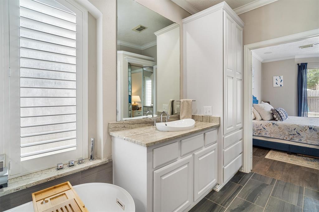 112 Grand Creek Drive, League City, Texas image 19