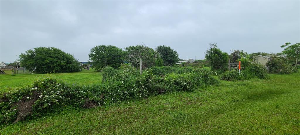 Lot 49 50 51 W Verdia, Crystal Beach, Texas image 3