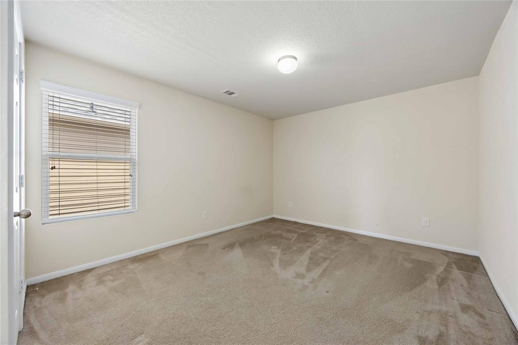 9939 Chimney Swift Lane, Conroe, Texas image 18