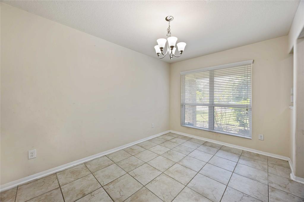 9939 Chimney Swift Lane, Conroe, Texas image 4