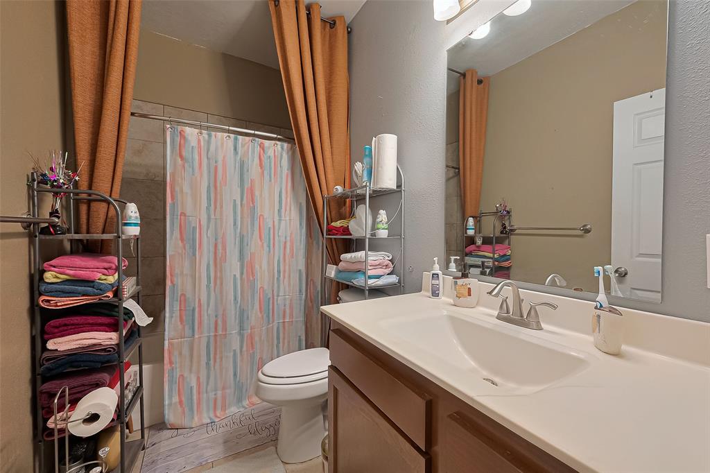 213 W Murrill Street, Baytown, Texas image 15