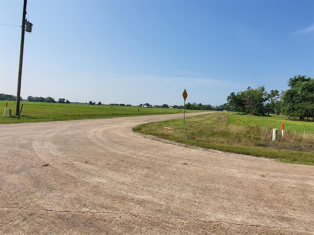 Lot 75 Conestoga Trail, Angleton, Texas image 1