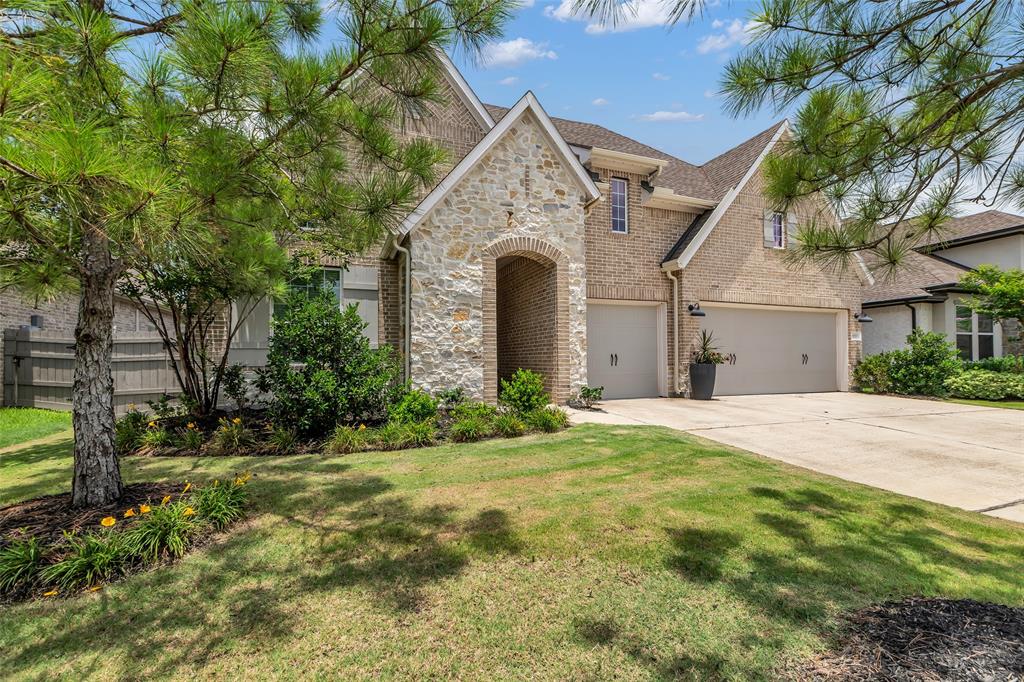 15257 Hemingway Heights Drive