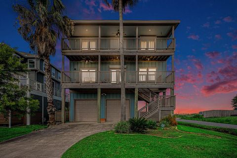 Photo of 1401 103rd Street, Galveston, TX 77554 (MLS # 70146512)