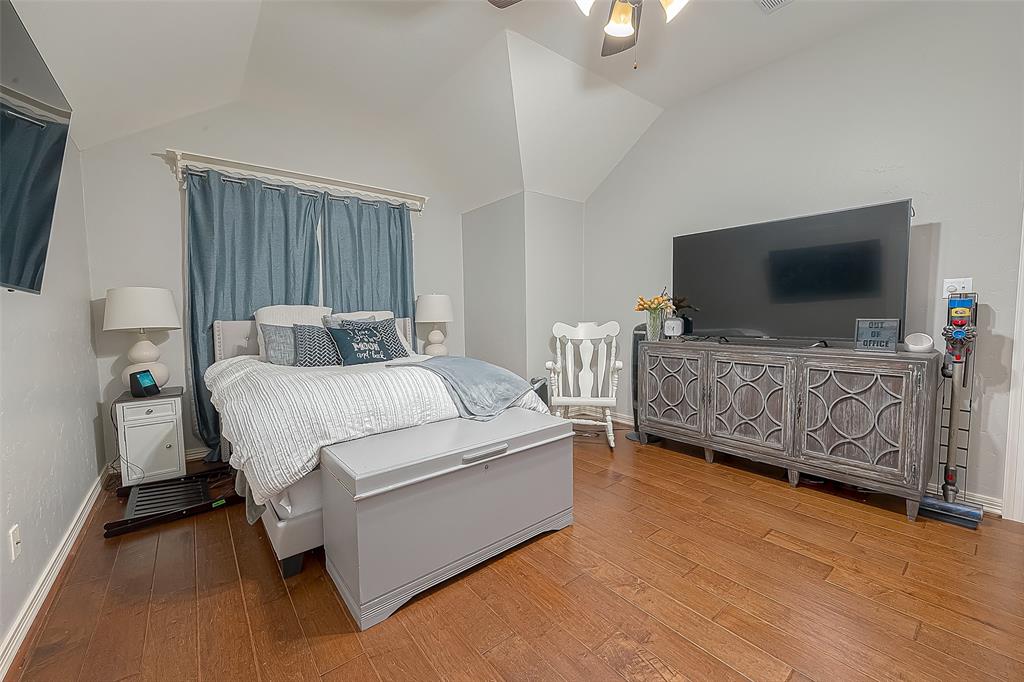 8807 Stones Throw Lane, Missouri City, Texas image 36